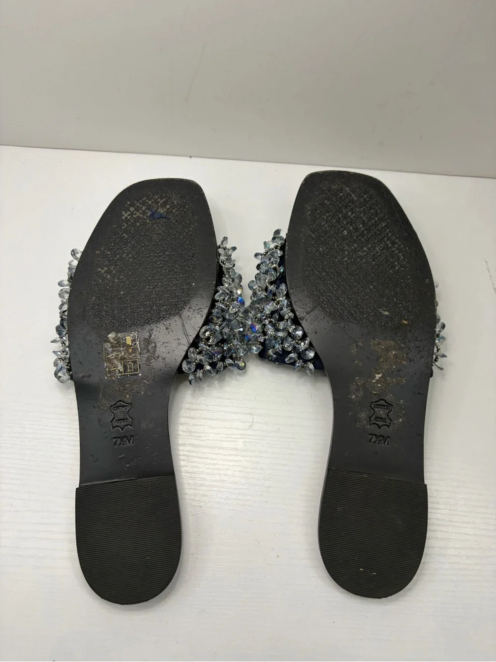 Tory Burch very good